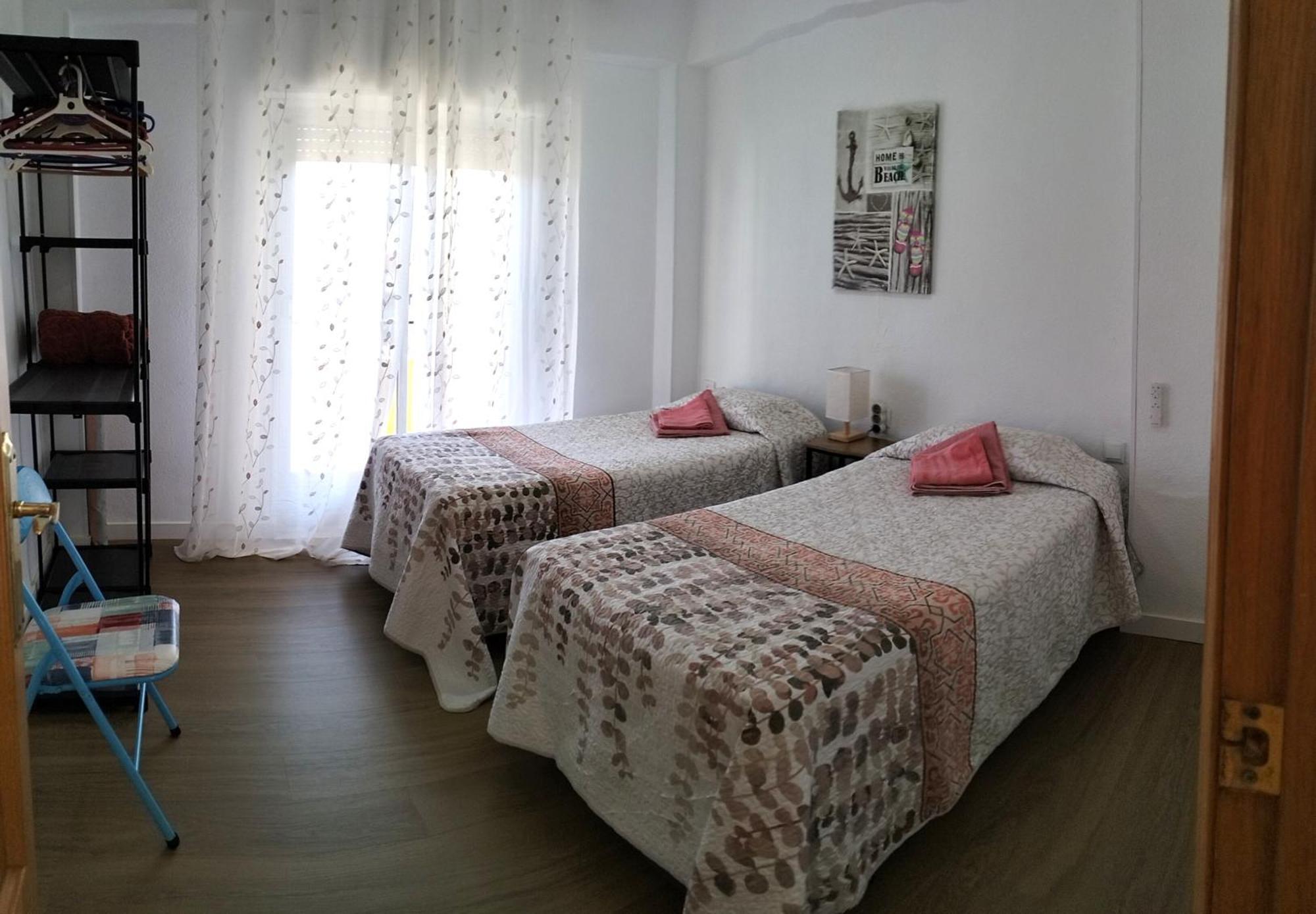 Ricardo Hostal Apartamento 3 Habitaciones Alicante Exterior foto